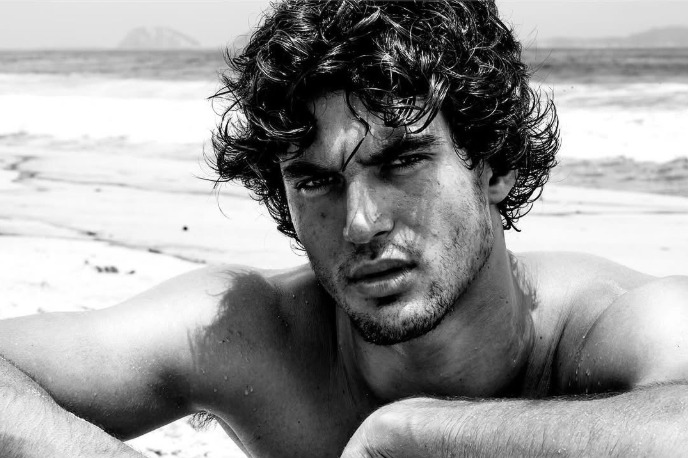 Guilherme Hilel para Mario Testino