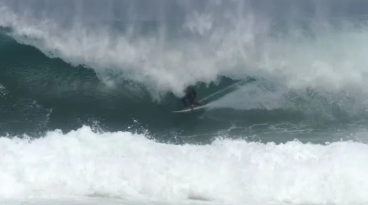Guilherme Hilel em matéria da Stab Magazine